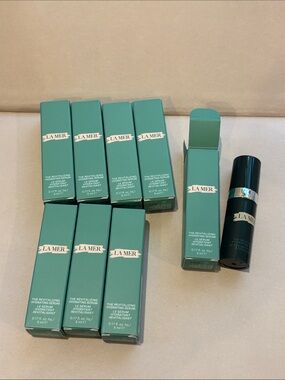 La Mer Revitalizing Hydrating Serum( 5mlx 8 tubes ) brand new
